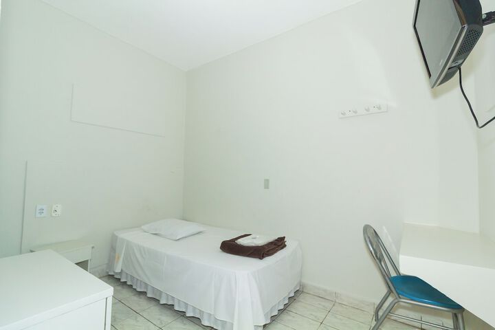 Room 81 of 107