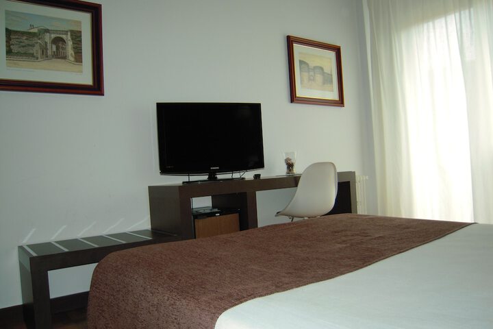 Room 10 of 47