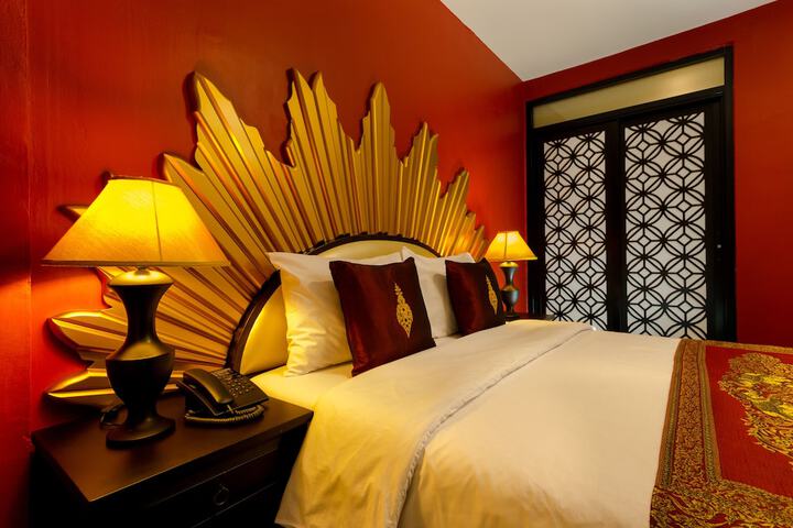 Room 8 of 47