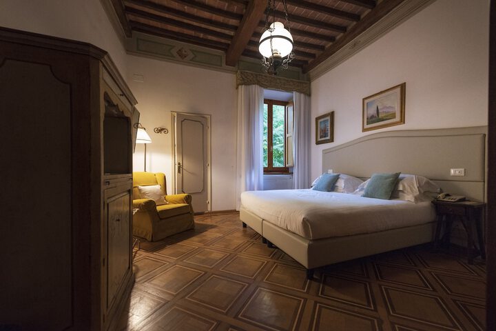 Room 45 of 140