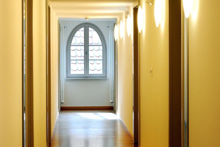 Ballroom/Hall 30 of 49