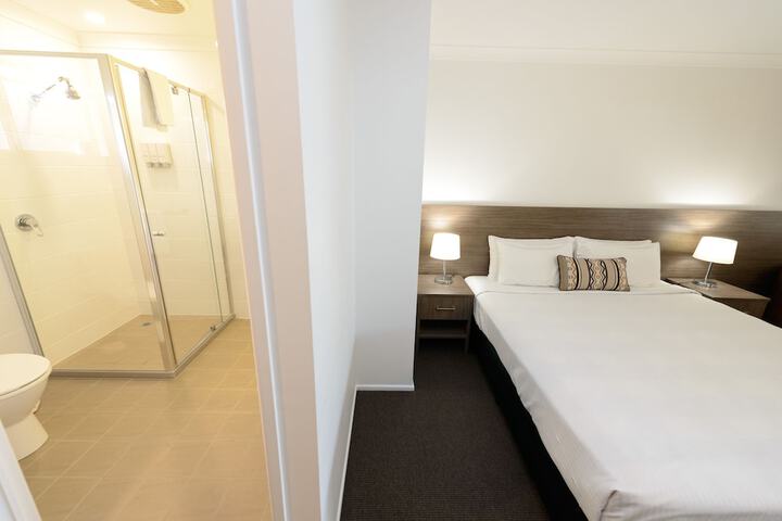 Room 21 of 45