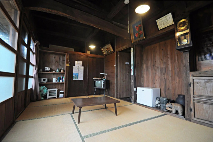 Photo 3