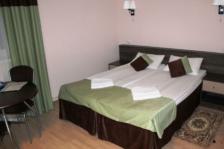 Room 9 of 61