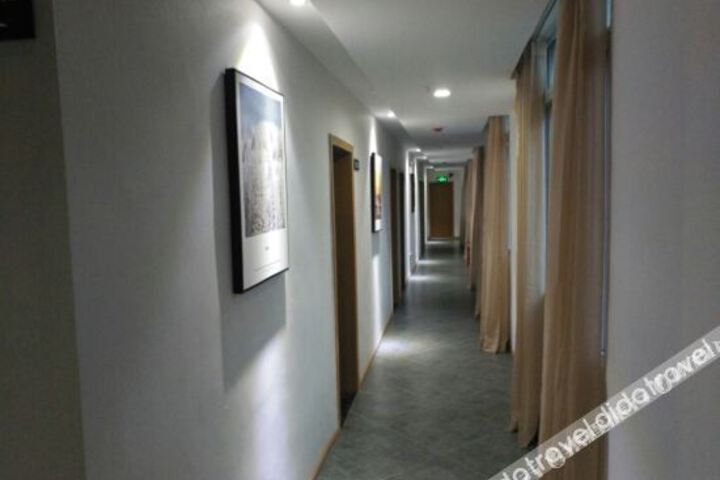 Hotel Interior 11 of 20