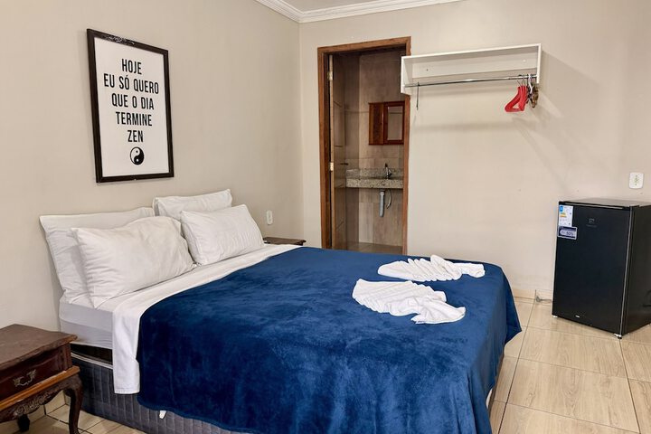 Room 5 of 66