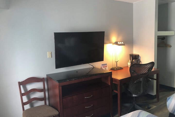 Room 26 of 54