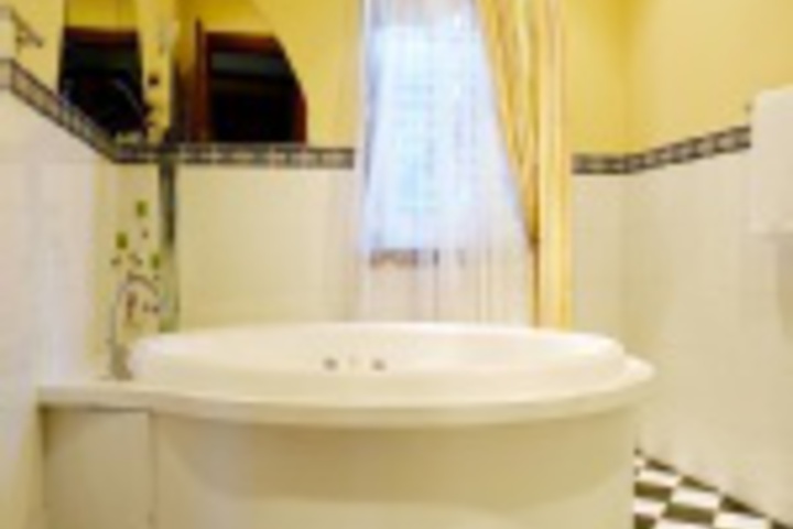 Hot Tub 348 of 360