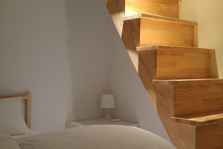 Room 19 of 177