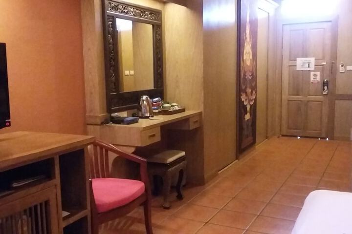 Room 59 of 133