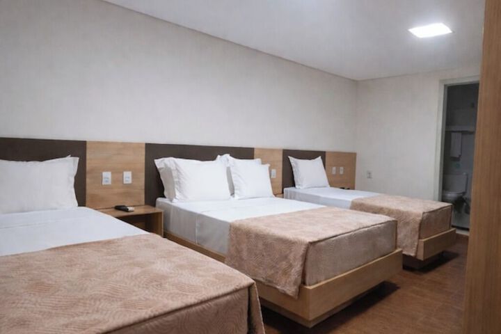 Room 15 of 31