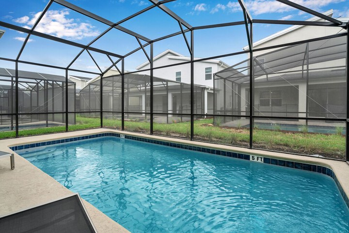 Pool 39 of 46