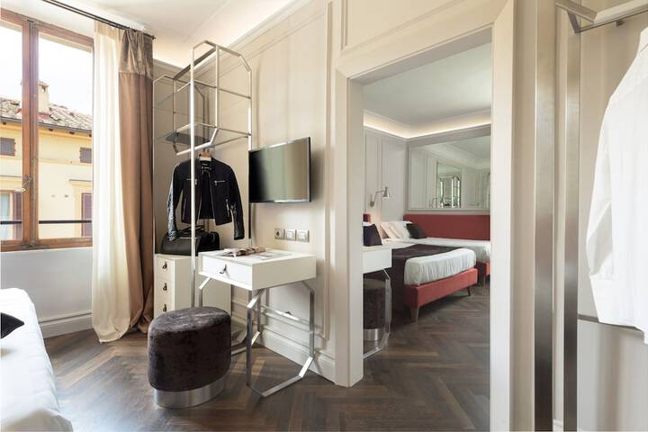 Room 41 of 84