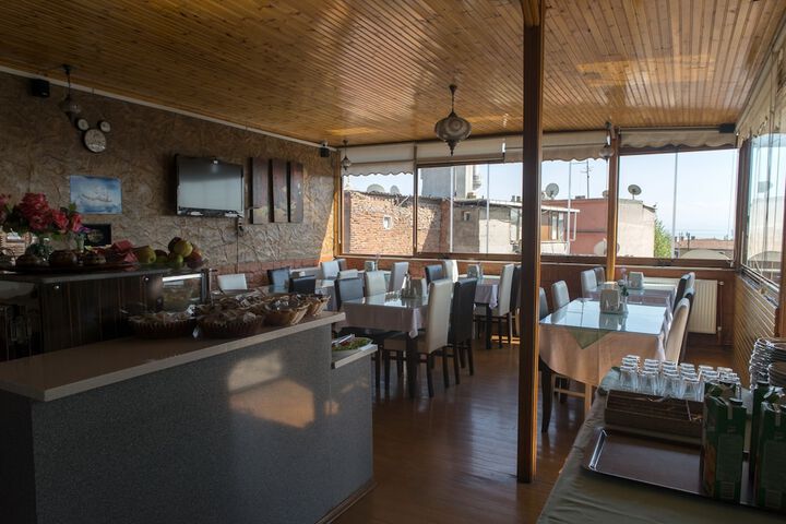 Dining Photos