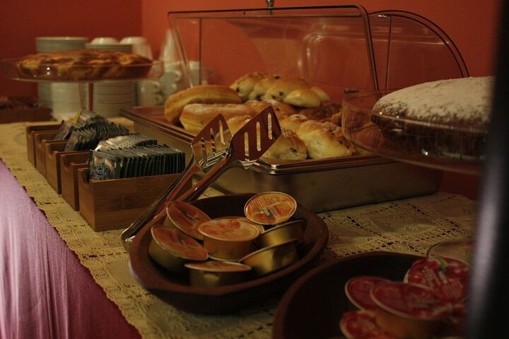 Breakfast/Coffee Service 19 of 35