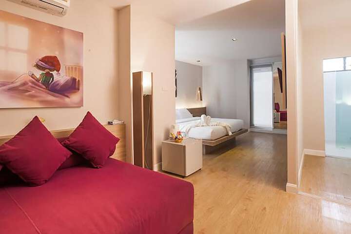 Room 7 of 59