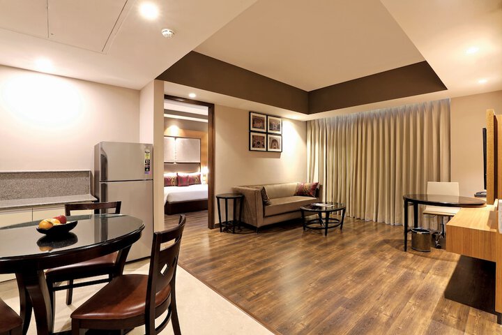 Room 10 of 70