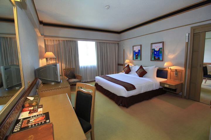 Room 25 of 70