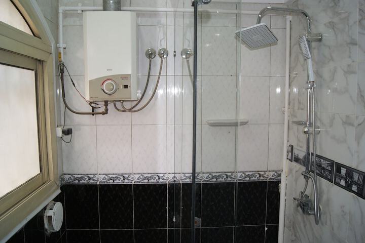 Room 65 of 114
