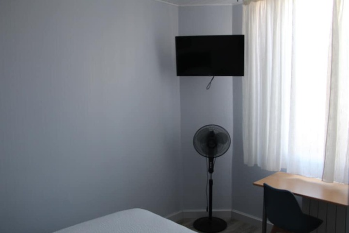 Room 9 of 21