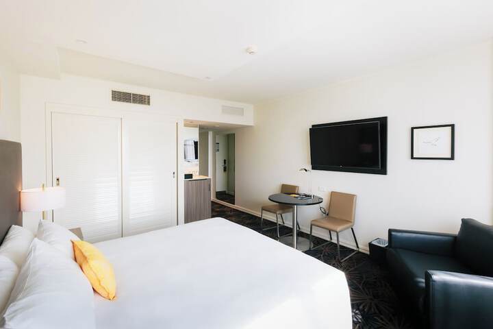 Room 47 of 113