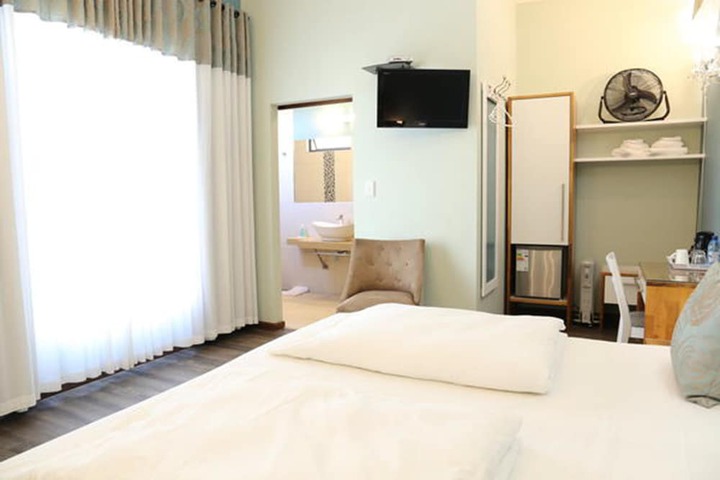 Room 7 of 43