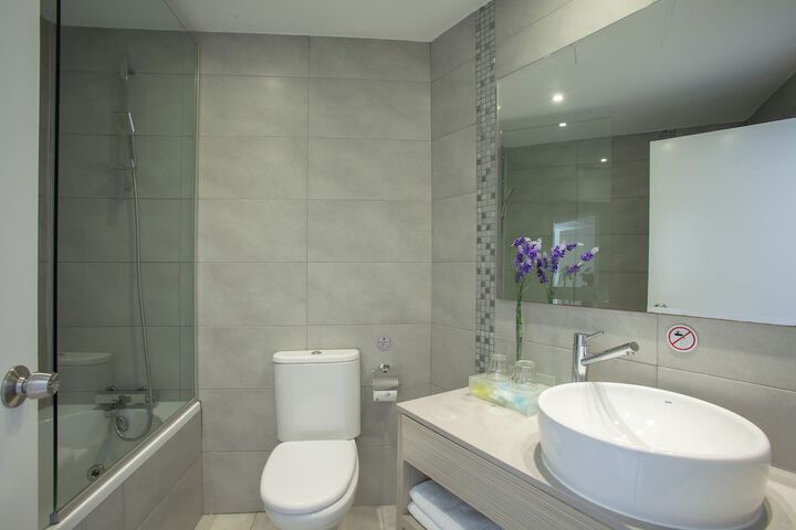 Bath Interior