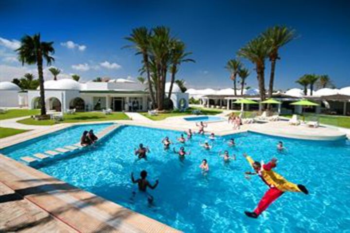Pool 20 of 23