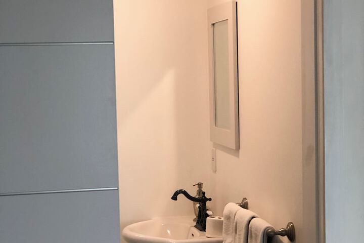 Room 44 of 64