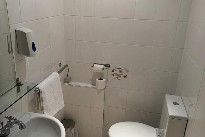 Room 100 of 113