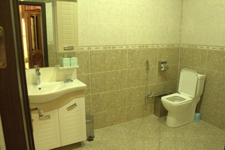 Room 30 of 54