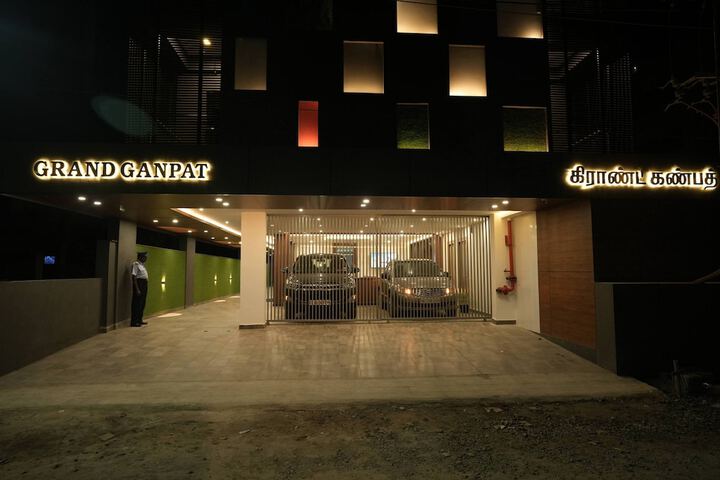 Hotel 20 of 20
