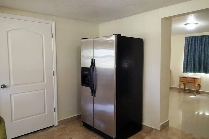 Room 4 of 24