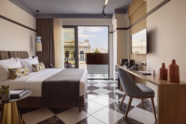 Room 30 of 118