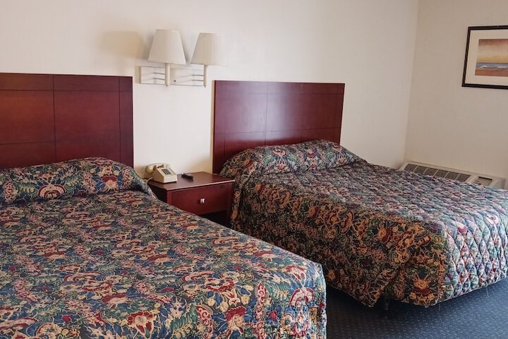 Room 10 of 15