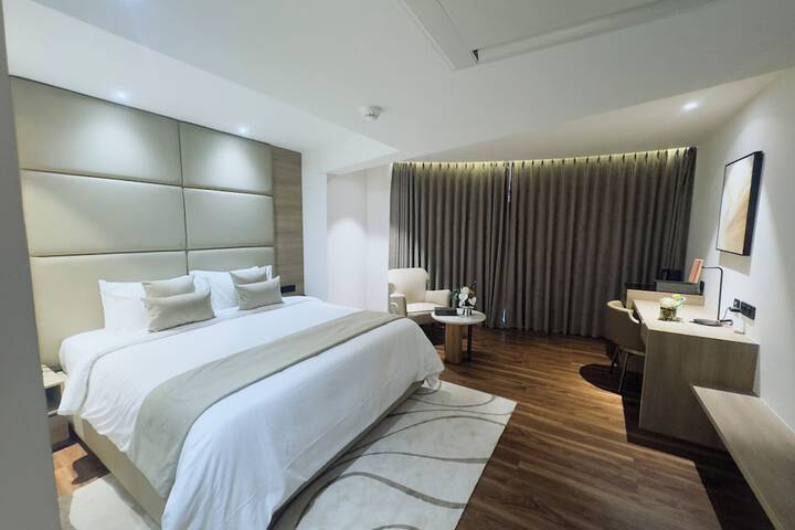 Room 7 of 29