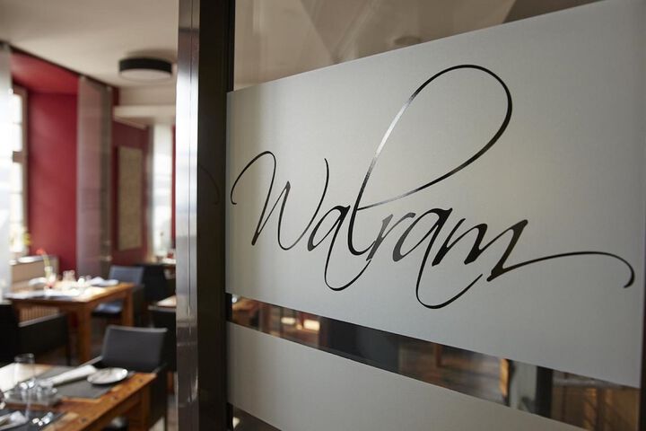 Dining Photos