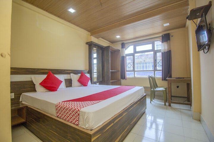 Room 3 of 39