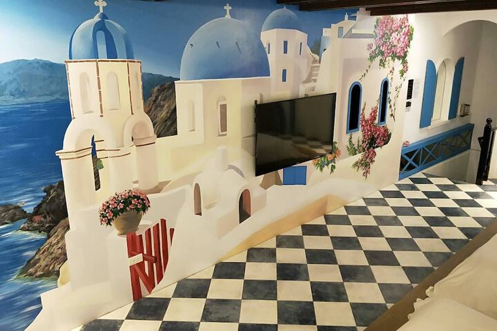 Room 54 of 75