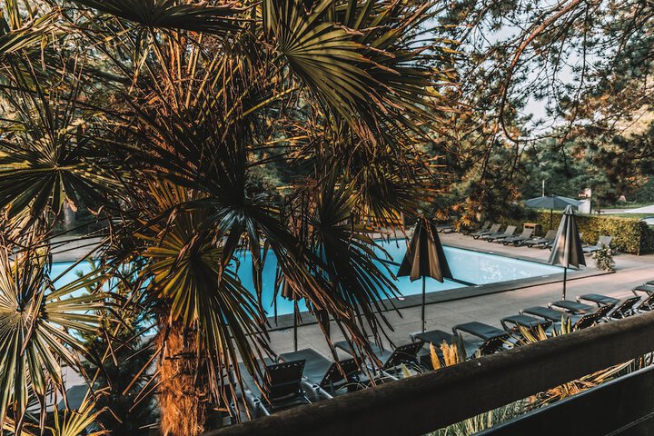 Pool 55 of 93