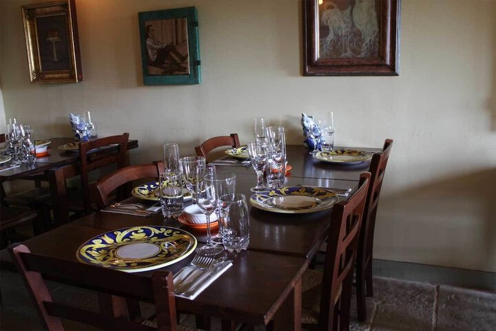 Dining 43 of 75