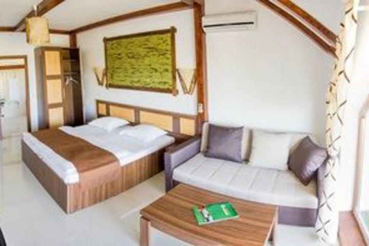 Room 15 of 35