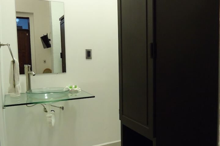 Room 31 of 59