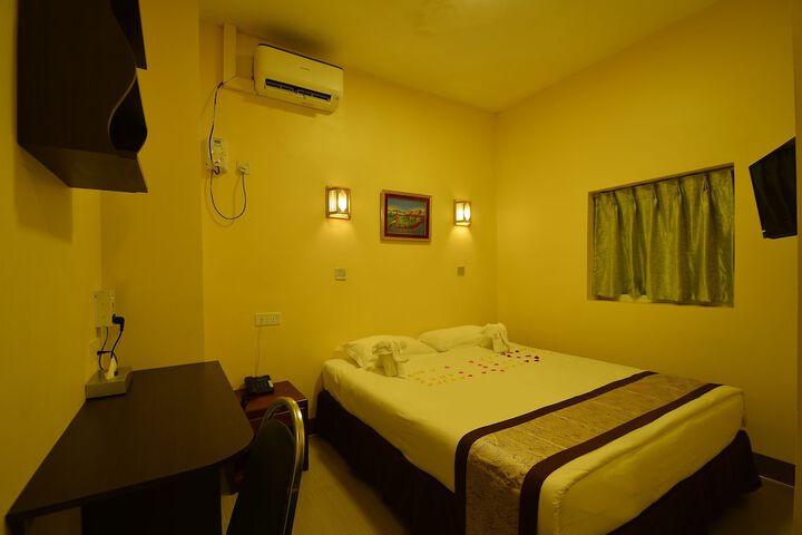 Room Photo