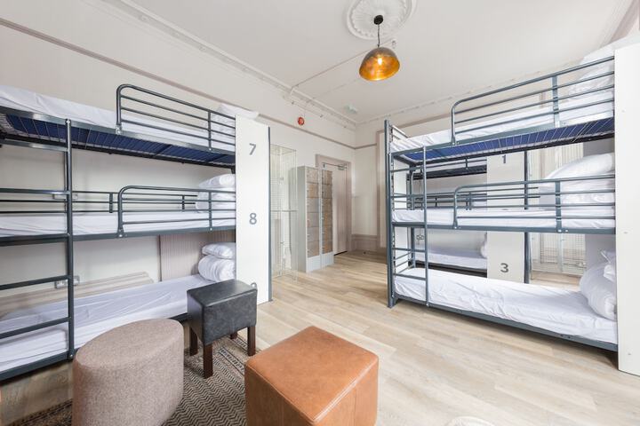 Room 7 of 36