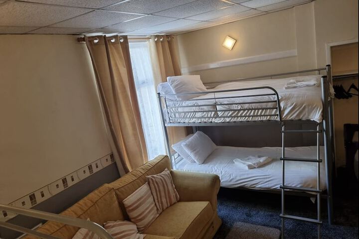 Room 31 of 51