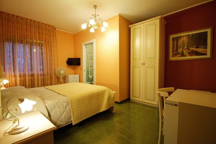 Room 20 of 82