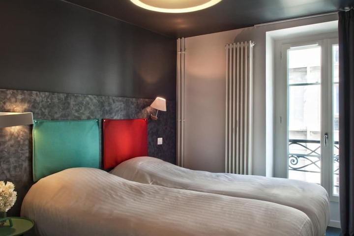 Room 18 of 26