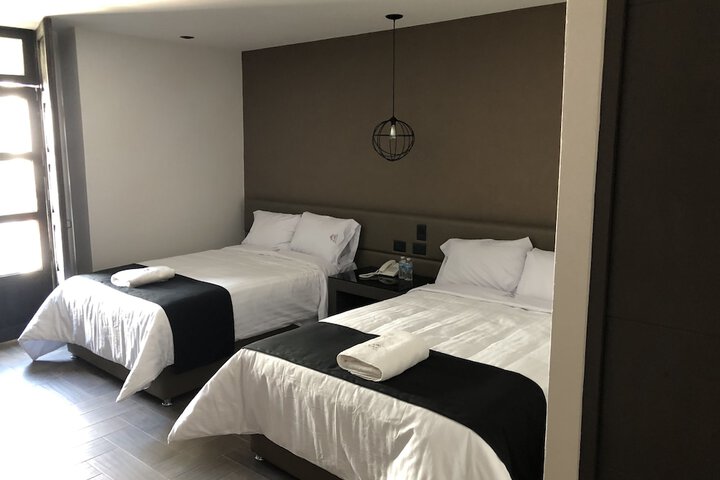Room 9 of 49