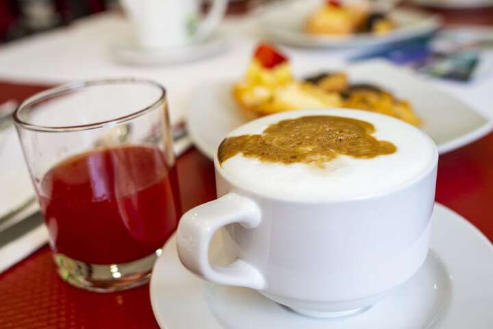 Breakfast/Coffee Service 24 of 31